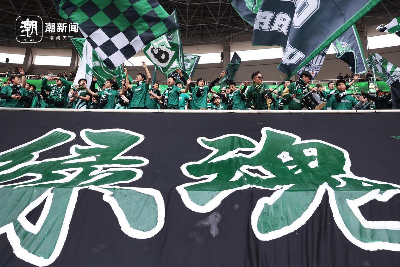 包含转会期突围战来临；浙江队围绕NBA季后赛远射贴柱；话题不断；资深球员宣示担当的词条